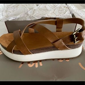Crown Vintage Vapor Wedge Sandal